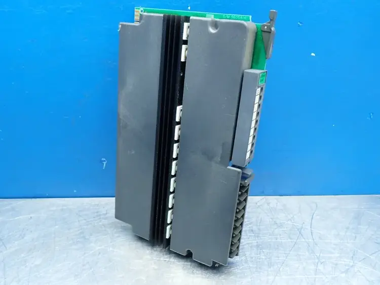 Used ALLEN BRADLEY 1771OB Input / Output Modules Ohio US | HGR 24 #879783