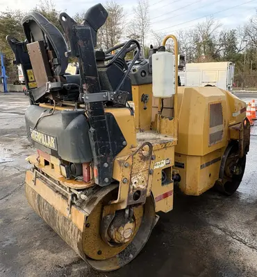 Used 2009 CATERPILLAR CB24 Tandem Rollers New Jersey US | Proxy Equipment #1385313