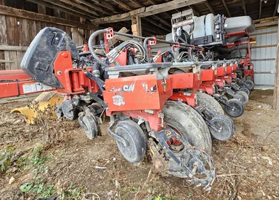 CASE IH 1250 Planters | Iron Listing (2)