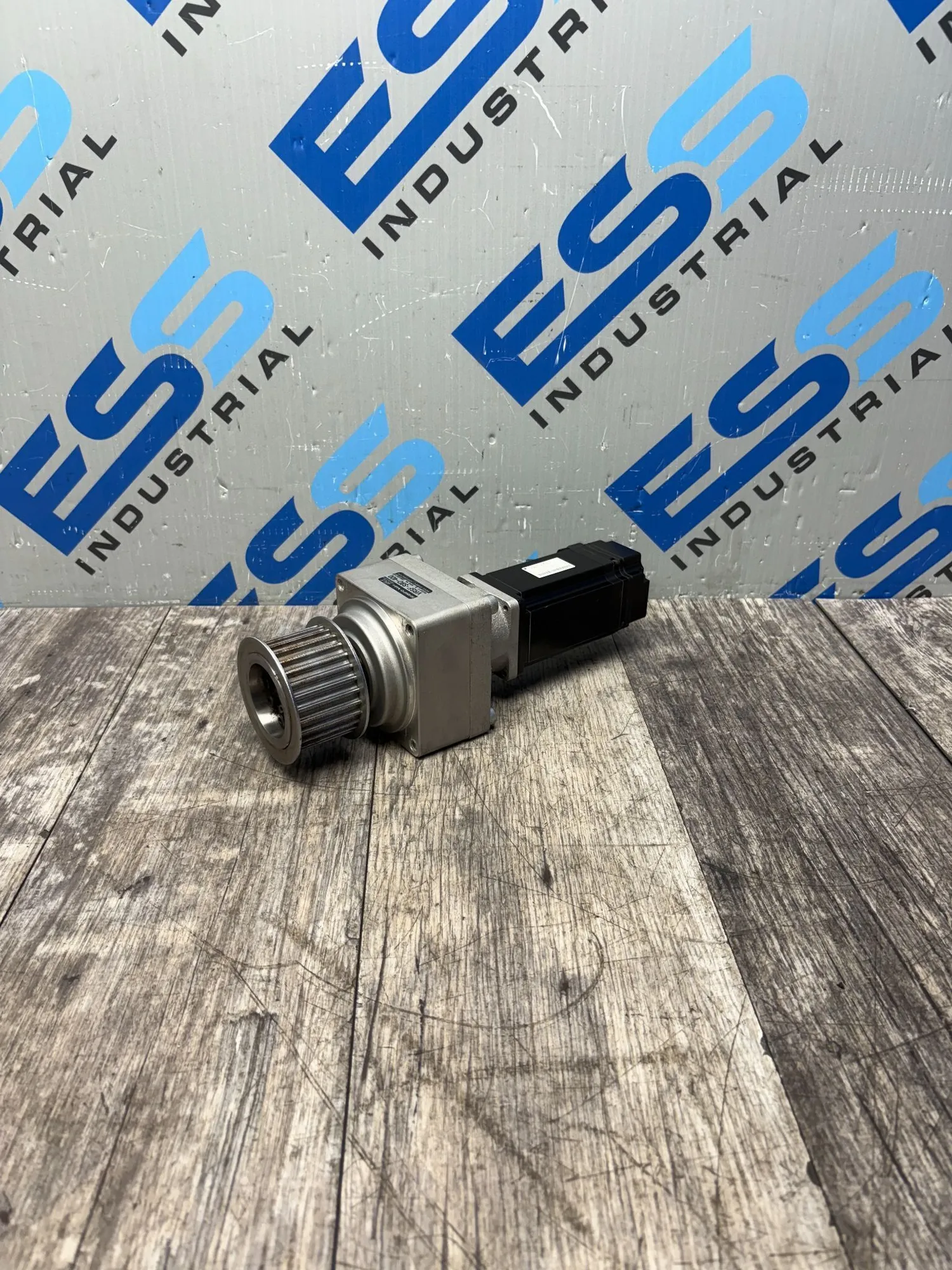 USED YASKAWA SGMAS-06A2A21-Y2