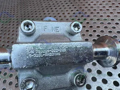 USED ITT PURE FLO 5-316L-RA25MAX DIAPHRAGM VALVE W/ 1/2" SANITARY FITTING