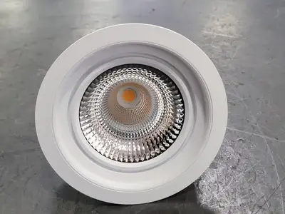 NEW LUMINII AR3D-FL-A90-645-35-10-00-01-01