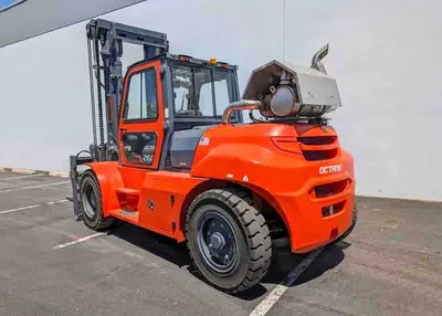 USED 2024 OCTANE FD120