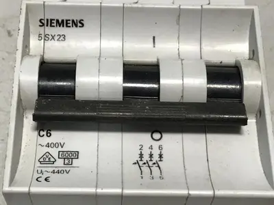 USED SIEMENS 5SX23C6