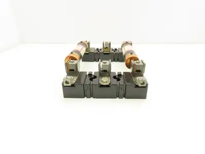 Allen Bradley X-410710 / X-400656 Fuse Block 3 Pole 100A 600V FLSR 80 Fuses