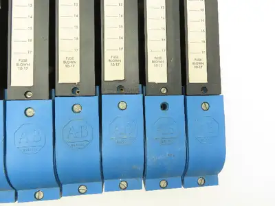Allen Bradley 1778-OAA Pivot Arm AC Output Assembly Broken Plastic Lot Of 8