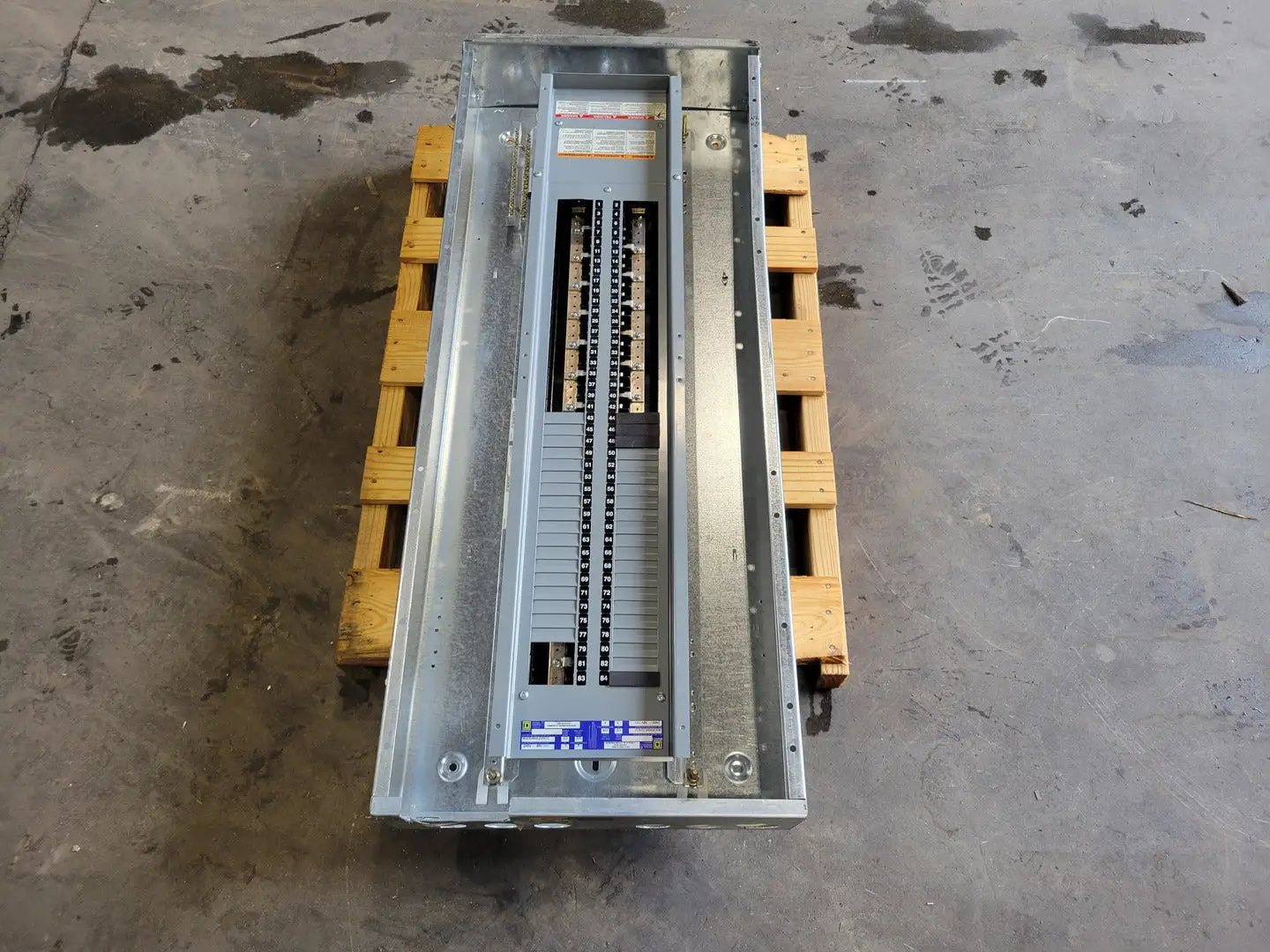 USED SQUARE D NQOD484L225CU
