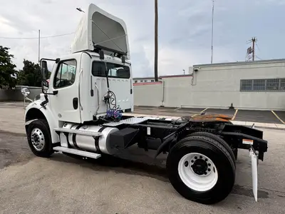 Used 2019 FREIGHTLINER M2 Carhaulers Florida US | Truck and Van Outlet #1509219