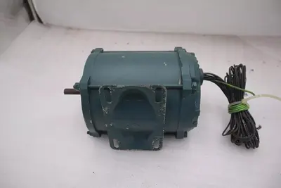 RELIANCE ELECTRIC P48H2302N-YP DUTY MASTER AC MOTOR 1/4 HP STOCK #M-35