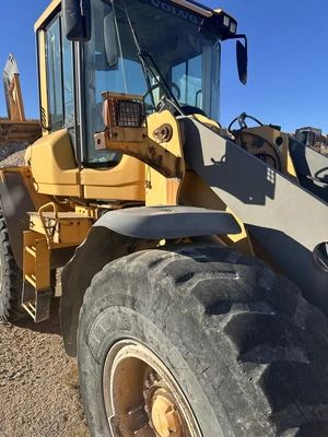Used 2011 Volvo L90F Wheel Loaders Texas US | Zadoon Equipment #1470005