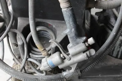 GRACO HVLP 4900 Fine-Finish Sprayer | Levy Recovery Group (6)