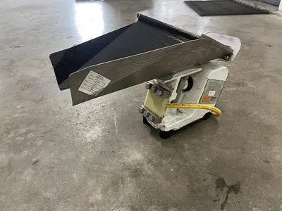 Used 1995 ERIEZ MFG. CO. KHS-5 Vibratory Conveyors British Columbia CA | Steep Hill Equipment Solutions #1354963