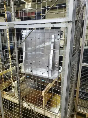 USED 2003 MAKINO A66E