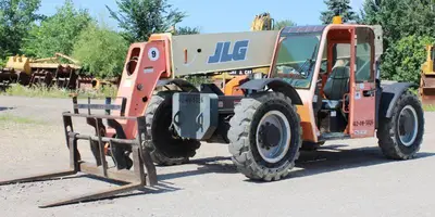 JLG Telescopic Articulating Forklift Telehandler  G 943 A