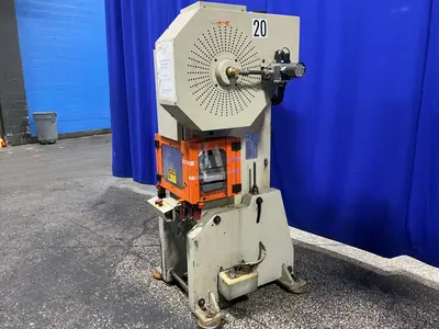 Used 2002 SANGIACOMO PRESSE T 20 CE Pneumatic Presses Ohio US | HGR 24 #1561812