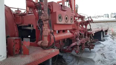 USED 1994 FREIGHTLINER FLD120SD CONVENTIONAL 4 AXLE OILFIELD PUMP/KILL TRUCK