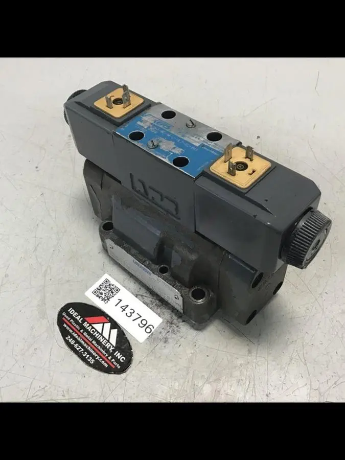 USED VICKERS DG4V-3-6C-M-U-HL7-60-B13