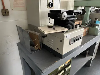 Used MITUTOYO PJ3000 Inspection Machines GB | Charter Auctions #1482221