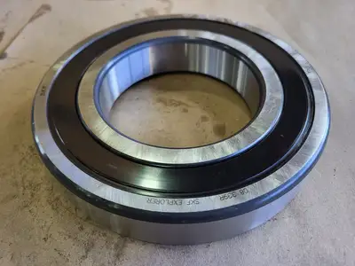 NEW SKF 6220-2RS1/C3