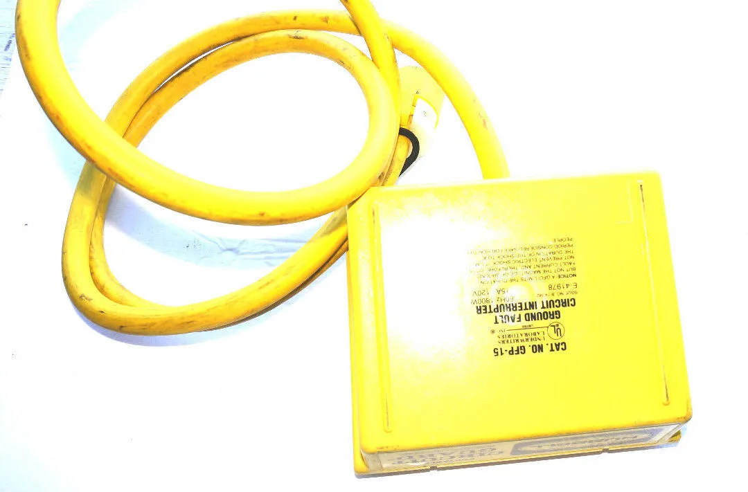 USED HUBBELL GFP-15 GROUND FAULT CIRCUIT INTERRUPTER GFP15