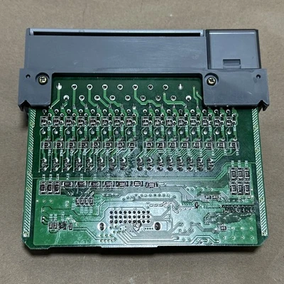 USED Allen-Bradley 1746-OA16