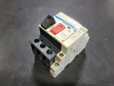 USED TELEMECANIQUE GV2ME08
