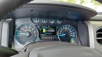 2011 FORD F-150 PICKUP TRUCKS | Platinum Group (39)