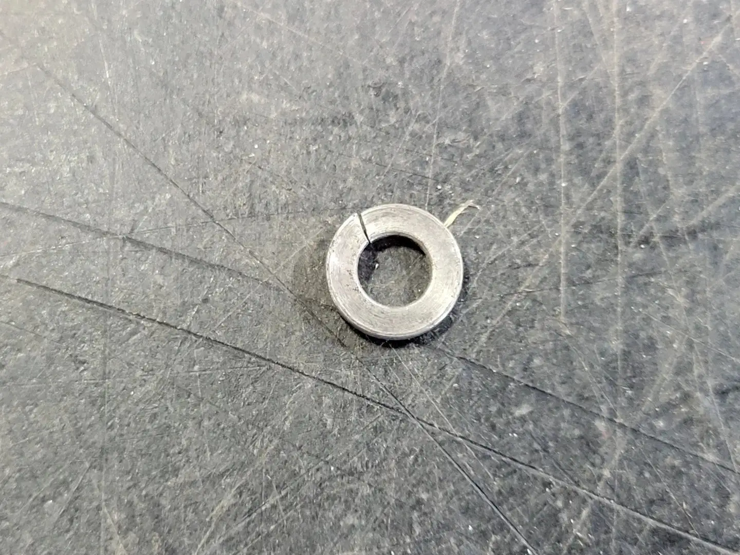 1/4" Stainless Steel Lock Washer (Bag of 350)
