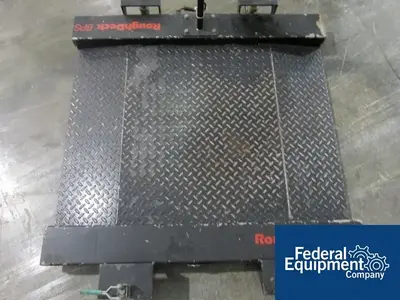USED GSE 42" X 30" GSE ROUGHDECK BPS FLOOR SCALE