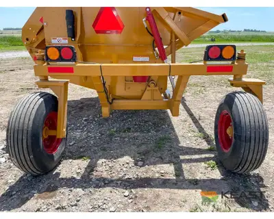 Used HAYBUSTER _UNKNOWN_ Bale Choppers - Feeders Iowa US | Keast Enterprises #1360315