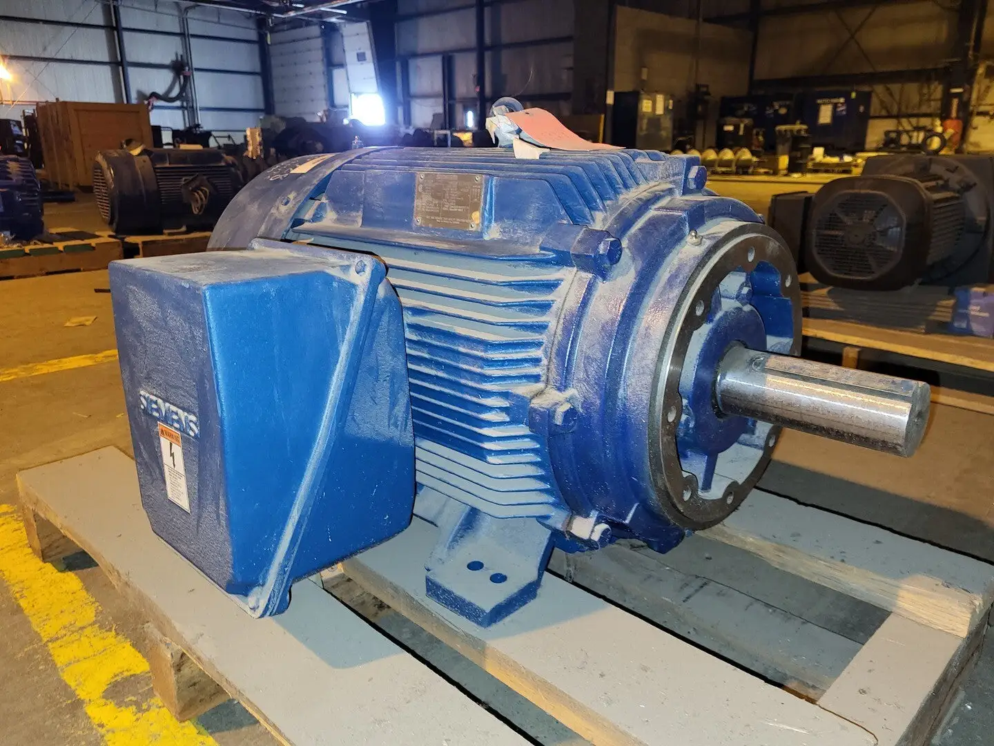 NEW SIEMENS 1LA04046SE51B