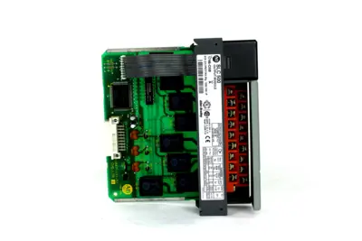 USED ALLEN BRADLEY 1746-OX8