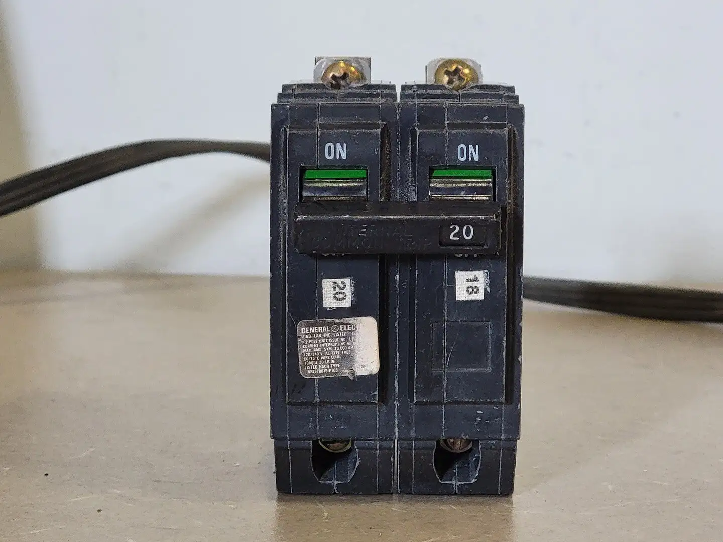 USED GENERAL ELECTRIC THQB220