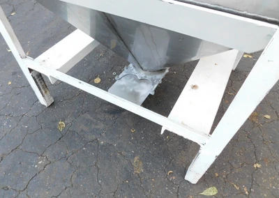 USED POWDER TOTE 30 CU/FT