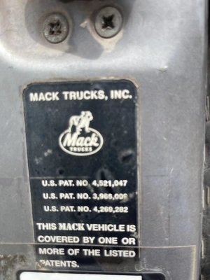 Used 1995 MACK RD688S TRI-AXLE Dump trucks Michigan US | Miedema Asset Management Group #1355014