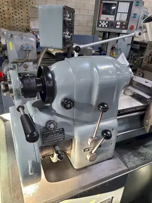 USED 1960 HARDINGE HLVH-BK