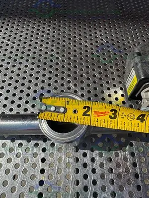 USED ITT PURE FLO 4 -WAY DIAPHRAGM VALVE W/ 1 1/2" TO 1" TO 1/4" SANITARY FITTING