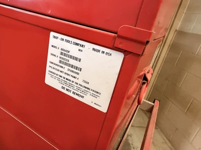 Used SNAP-ON 3 TOOL BOX SET INCLUDES ROLL AROUND, AND 2 ADDITIONAL STACKED TOOL BOXES. Tool Box Michigan US | Miedema Asset Management Group #1353219