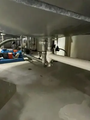 MUELLER 9000 Gallon Holding Tanks | Envoy Equipment LLC (5)