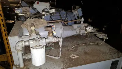 USED DELTA POWER HYDRAULIC CO. 5 HP HYDRAULIC PUMP/TANK POWER SOURCE COMBINATION