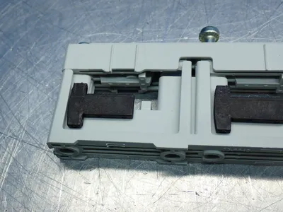 Used ALLEN BRADLEY 141ATU3 Bus Bars & Plugs Ohio US | HGR 24 #872883