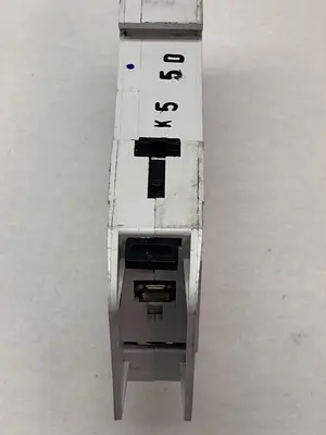 Used EATON FAZ-D5/1-NA Circuit Breakers | Surplus Asset Holdings #1188981