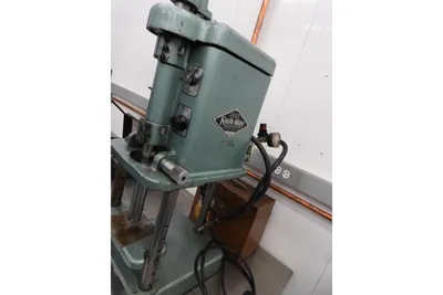 Used _UNKNOWN_ _UNKNOWN_ Cylinder Boring Machines Michigan US | Thompson Auctioneers #1520906