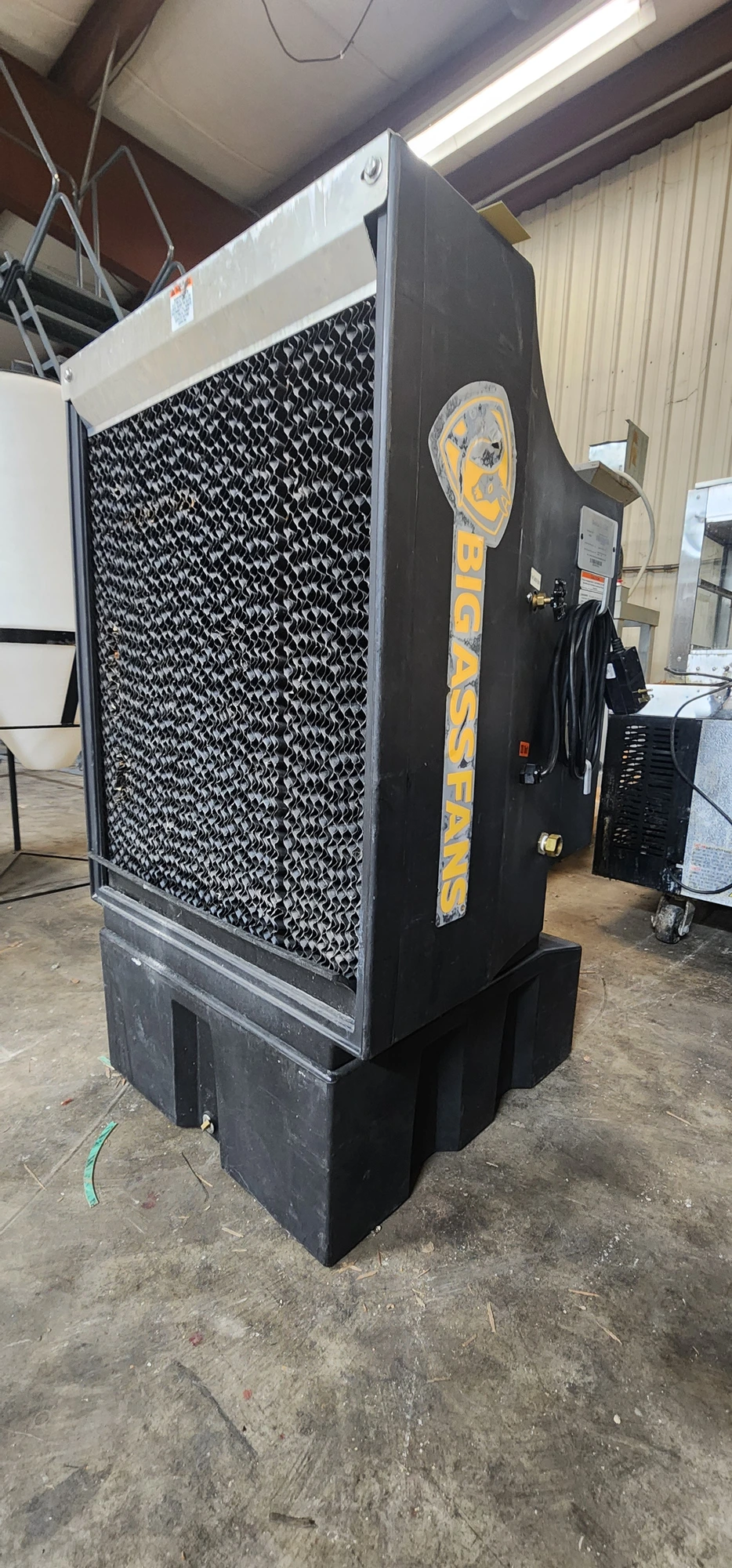 Delta T. LLC F-EV1-1801 Recirculating Chiller, 120V SWAMP COOLER