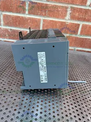 USED ALLEN BRADLEY SLC 500 1746-P1 PROCESSOR UNIT W/ 1747-L532, 1746-NT4 MODULES