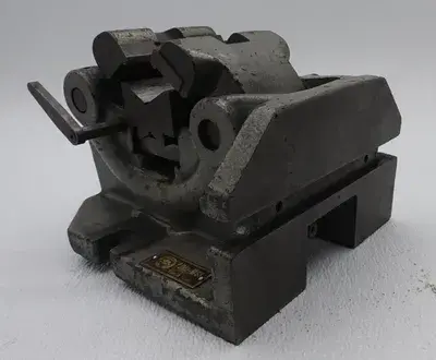 USED BISON ROUND STOCK VISE