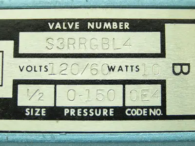 Honeywell Skinner S3RRGBL4 Solenoid Spool Valve 5-3-Way NC 120V 150 PSI 1/2" NPT