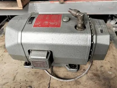 Becker model VT.316 vacuum pump