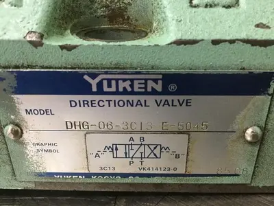 USED YUKEN DHG-06-3CI3-E-5045