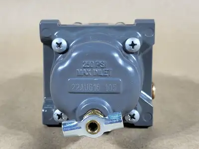 NEW FISHER 67CFR-601TB